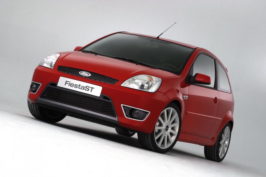 Ford Fiesta ST 2005 года  (фото 14 из 57)